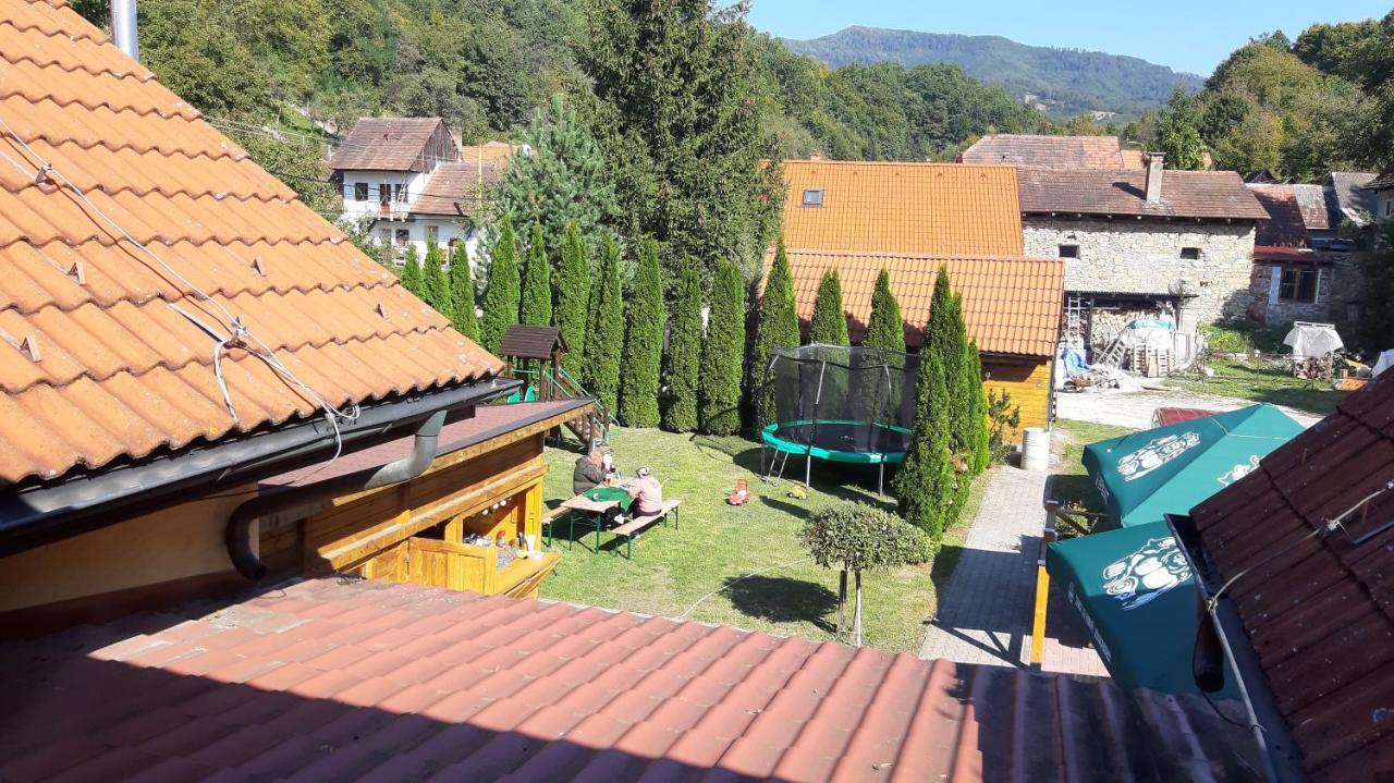Penzión pri studničke Omastiná Exterior foto