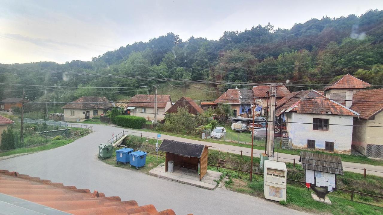 Penzión pri studničke Omastiná Exterior foto