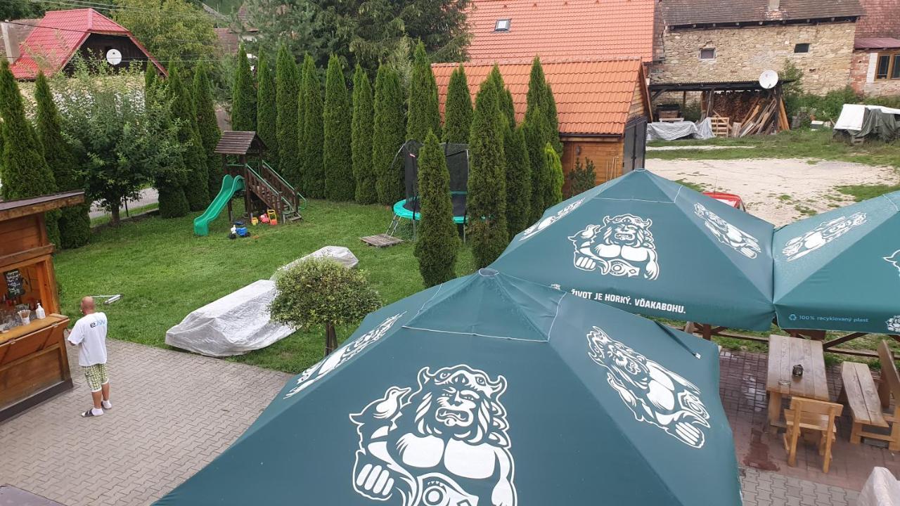 Penzión pri studničke Omastiná Exterior foto